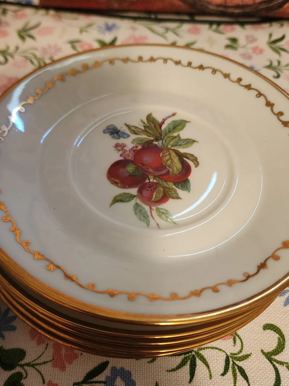 Vintage Vertable Porcelaine Saucers- Set of 6